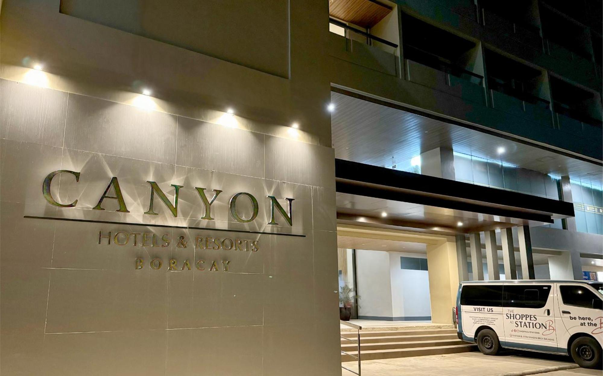 Canyon Hotels & Resorts Boracay Balabag  Exterior photo